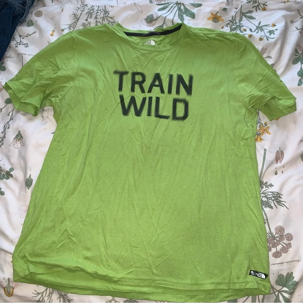 North face mens top
